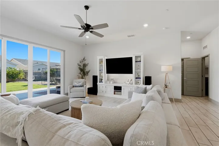 2407 W Andrew, Hanford, California 93230