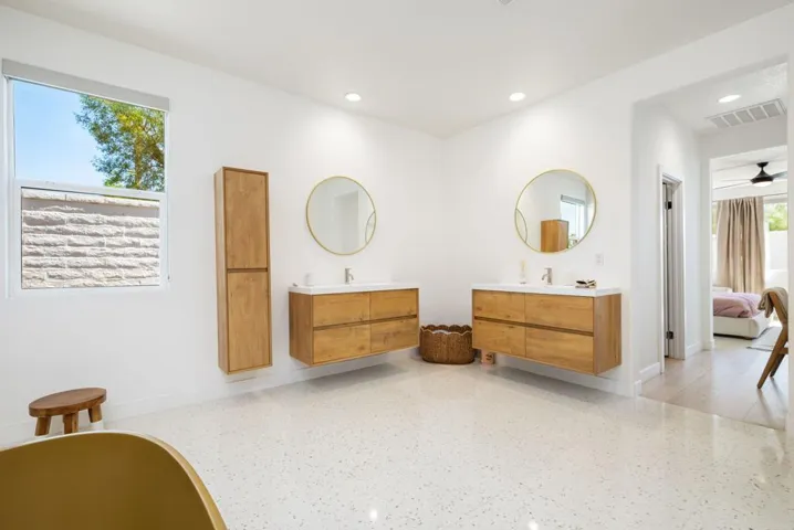 40-web-or-mls-JBSantero_OPMG_0726_040