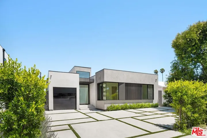 5126 Lindley Avenue, Encino, California 91316