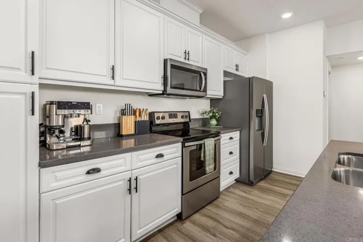 1374 Palo Verde, Vista, California 92083 — photo 5