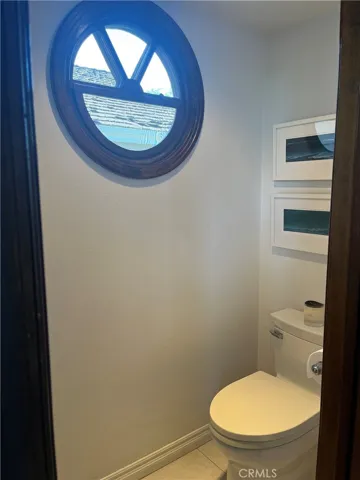 SEPARATE WATER CLOSET