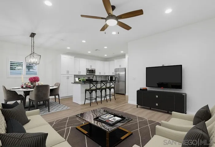 Living Room/Kitchen