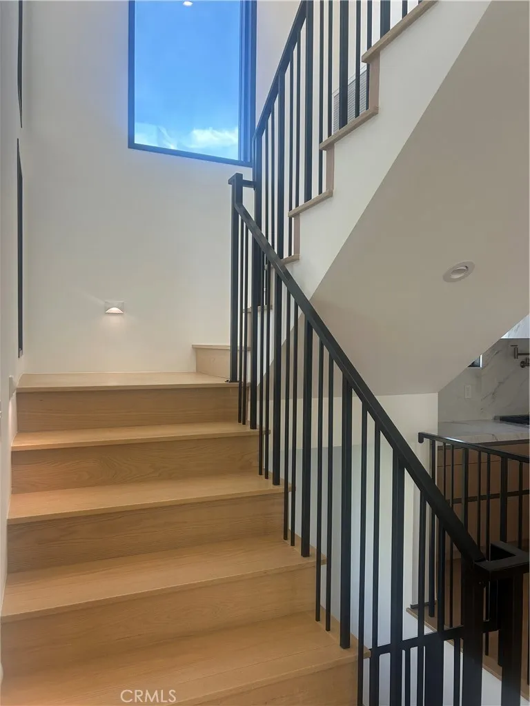 612.5 Begonia Avenue, Newport Beach, California 92625 — photo 5