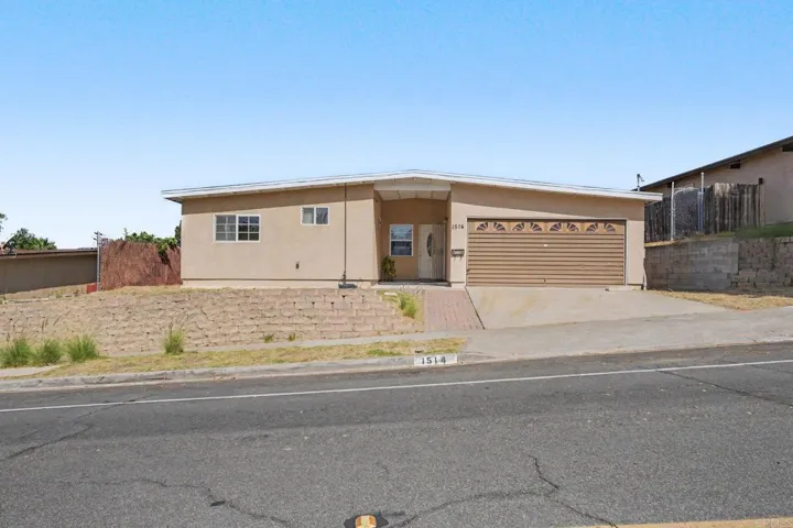 1514 Woodrow Avenue, San Diego, California 92114