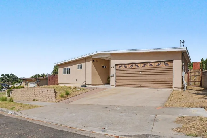 1514 Woodrow Avenue, San Diego, California 92114