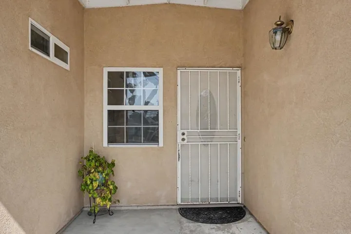 1514 Woodrow Avenue, San Diego, California 92114