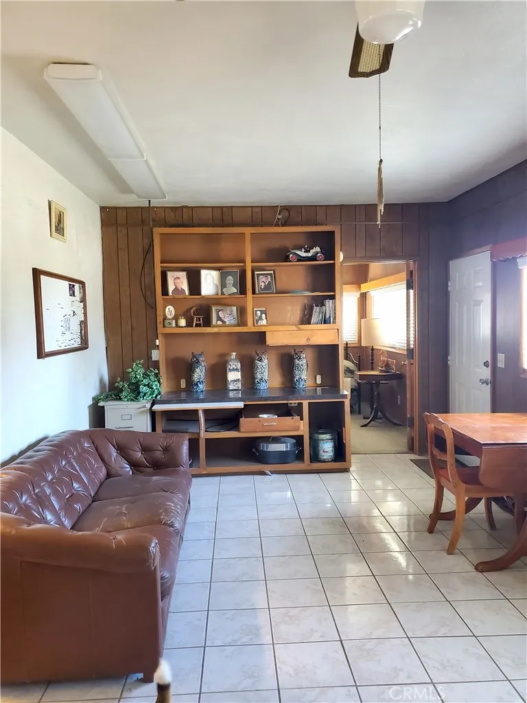 Den 1