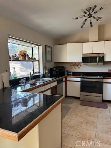 355 Avenue Portola, Half Moon Bay, California 94018