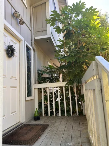 355 Avenue Portola, Half Moon Bay, California 94018