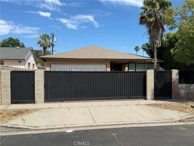 7112 Teesdale, Los Angeles, California 91605