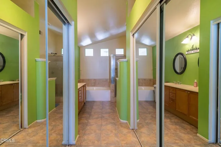 1334 Jamaica Lane - Bathroom2