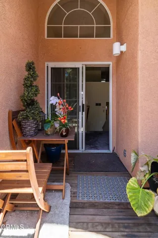 1334 Jamaica Lane - Entrance