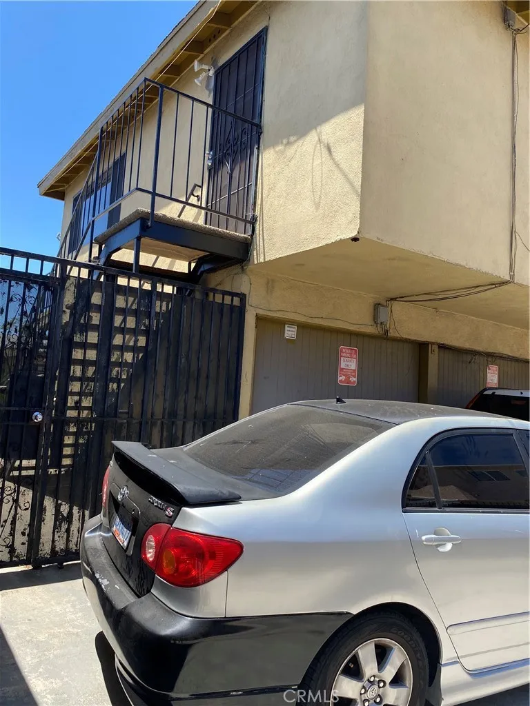 1780 Lewis, Long Beach, California 90813 — photo 4