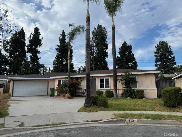 312 Silton, San Dimas, California 91773