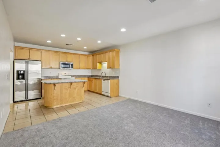 88 N Jackson Avenue 210, San Jose, California 95116