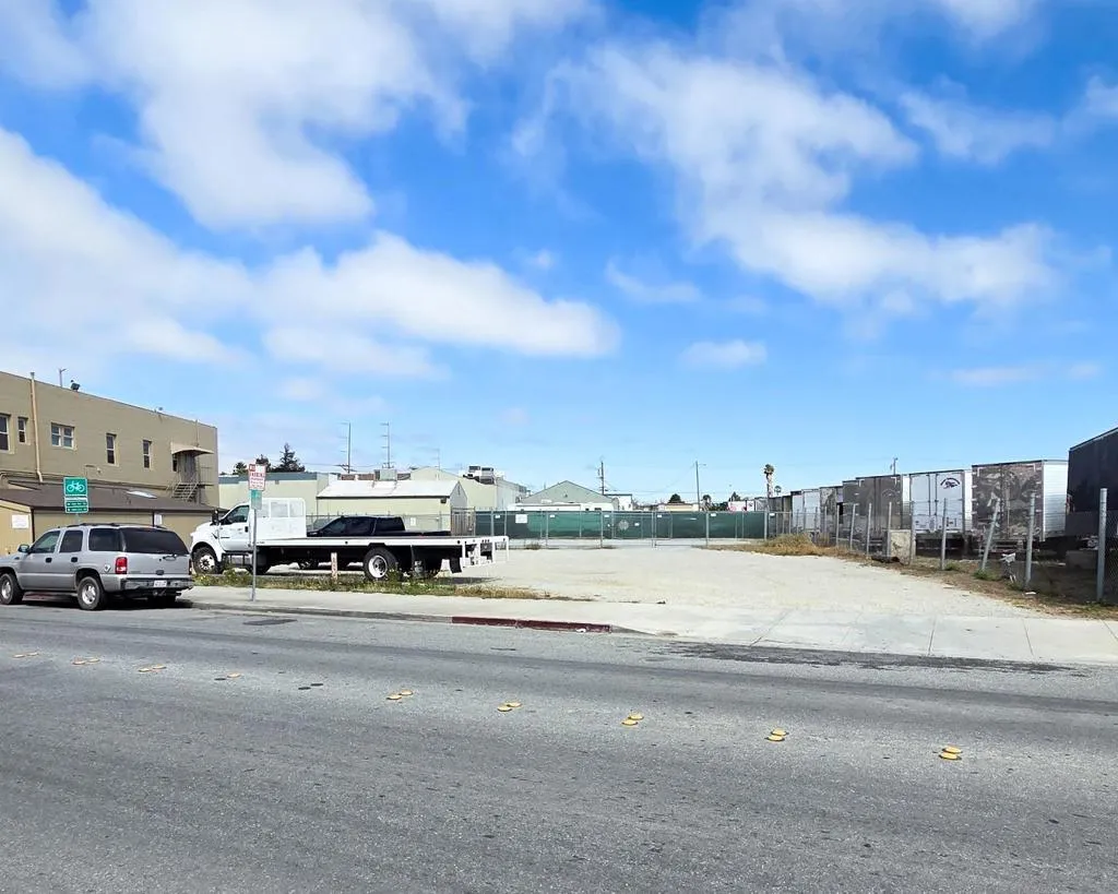 163 W Lake Avenue, Watsonville, California 95076 — photo 4