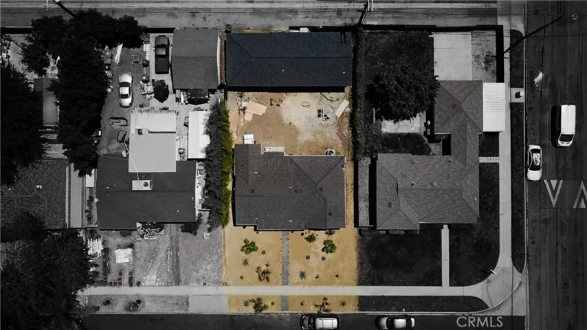 7008 Aura, Reseda, California 91335