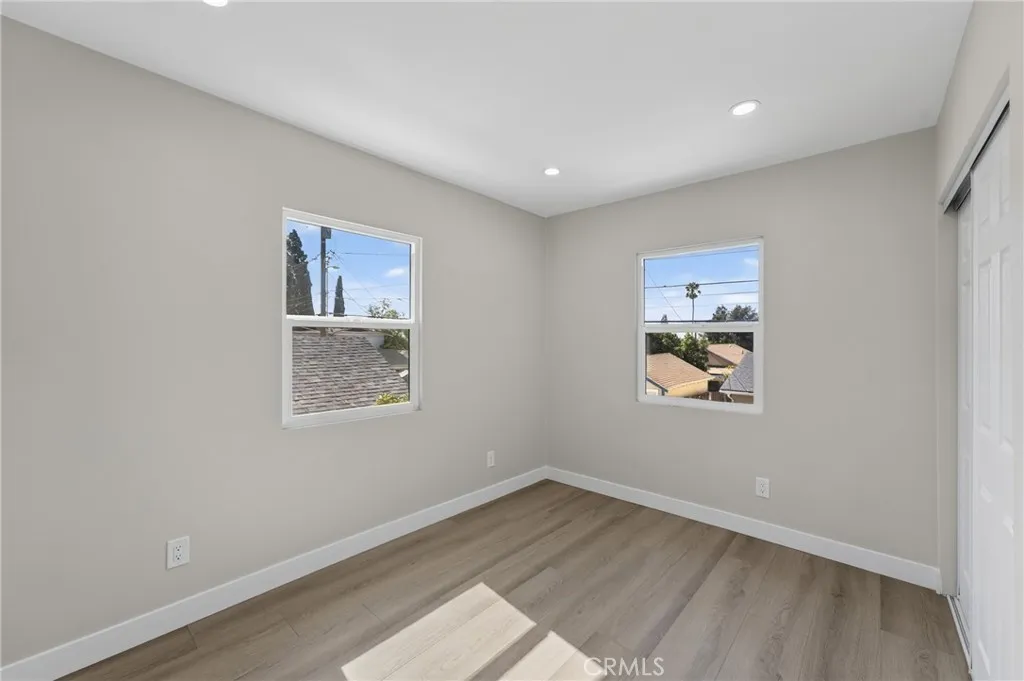 Bedroom (614/Rear)