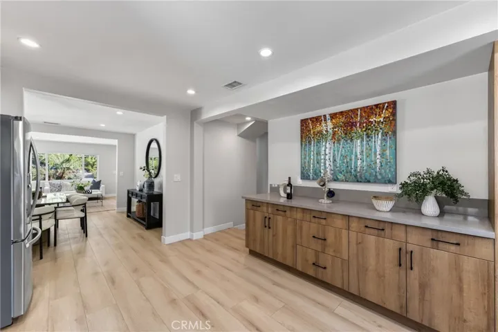 Kitchen (612/Front)