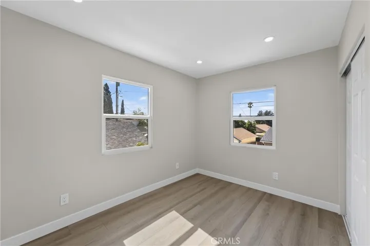 Bedroom (614/Rear)