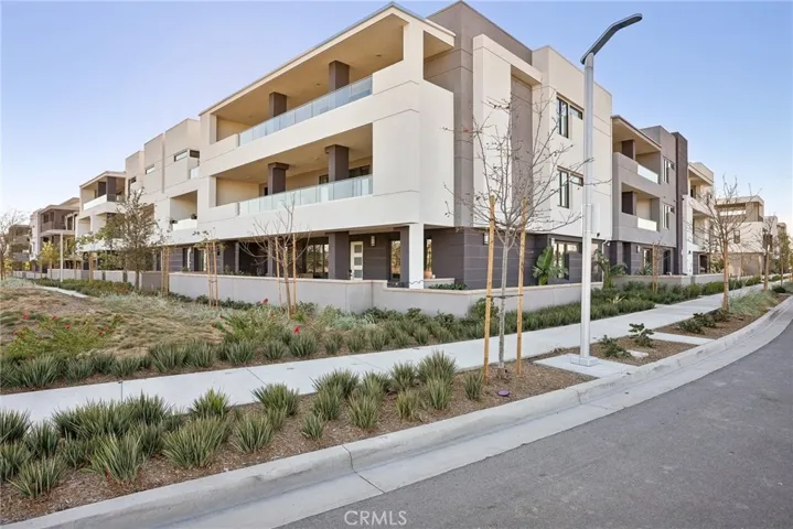 16123 Dawn Way 303, Tustin, California 92872