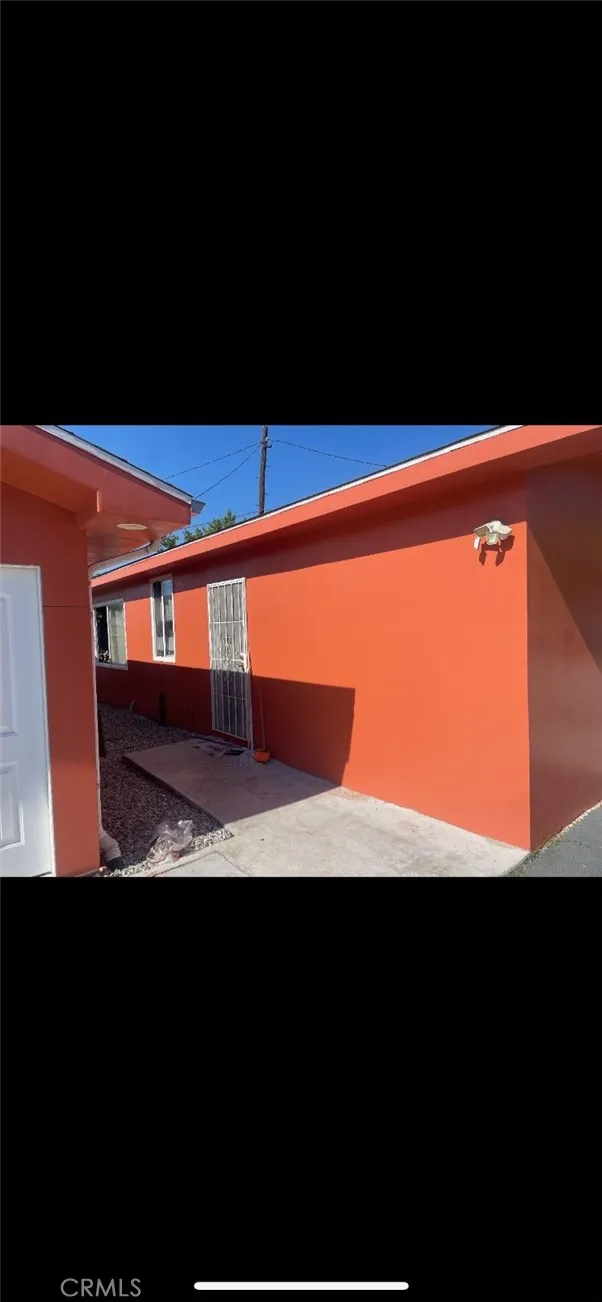 10406 Pace, Los Angeles, California 90002 — photo 4