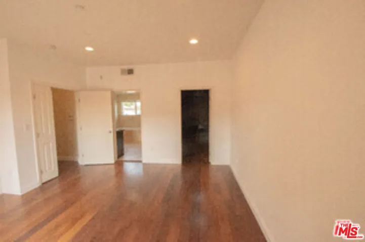 4428 Fulton Avenue 103, Los Angeles, California 91423