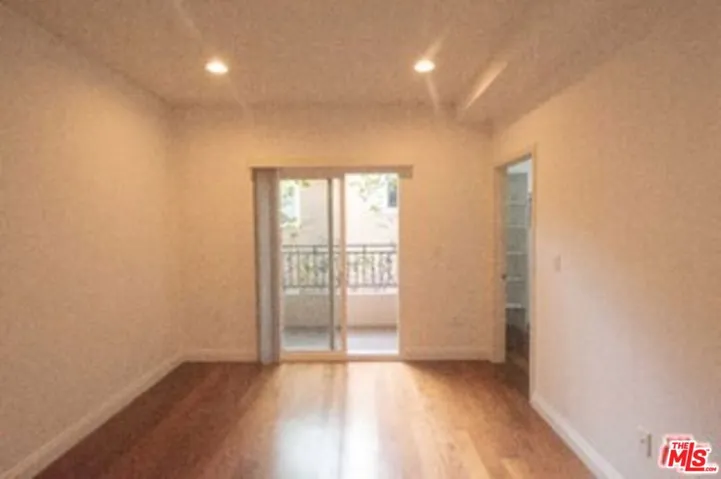 4428 Fulton Avenue 103, Los Angeles, California 91423