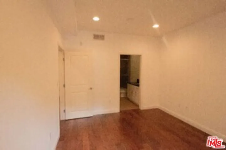 4428 Fulton Avenue 103, Los Angeles, California 91423
