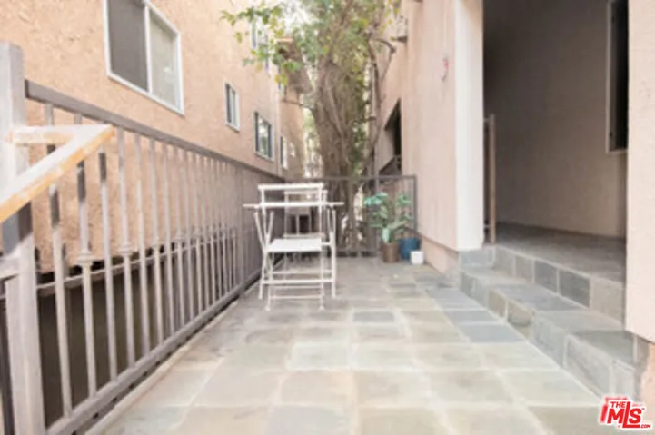 4428 Fulton Avenue 103, Los Angeles, California 91423