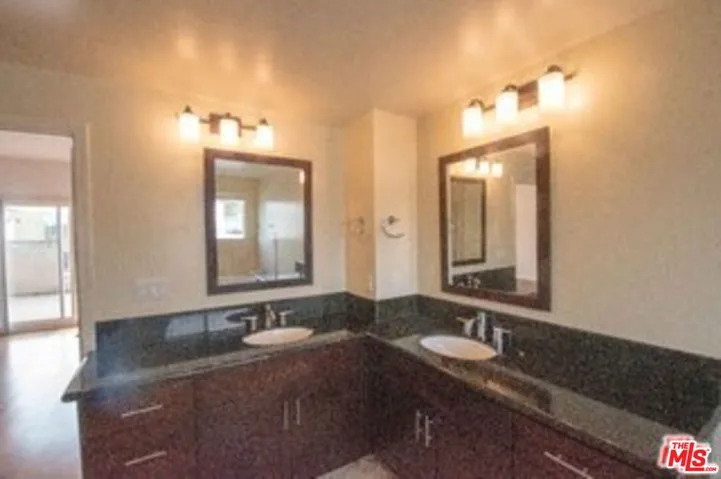 4428 Fulton Avenue 103, Los Angeles, California 91423