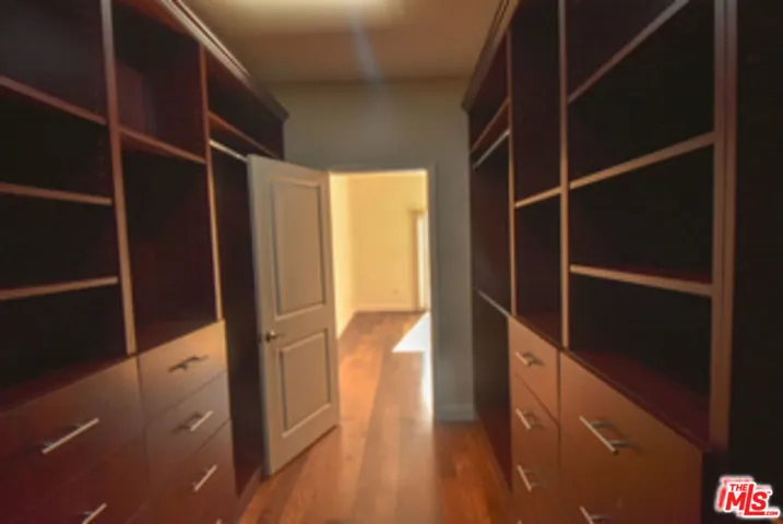 4428 Fulton Avenue 103, Los Angeles, California 91423
