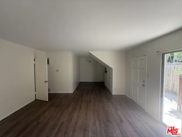 1678 Federal Avenue 4, Los Angeles, California 90025