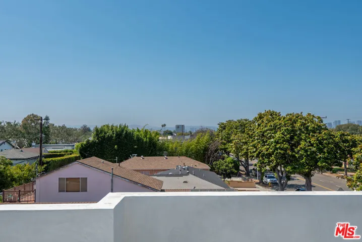 4095 Sawtelle Boulevard B, Culver City, California 90066