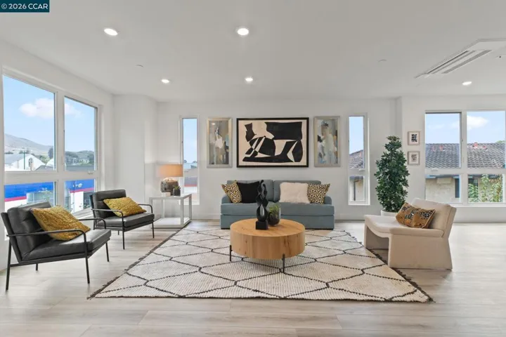 27277 Cosmo Ct, Hayward, California 94544