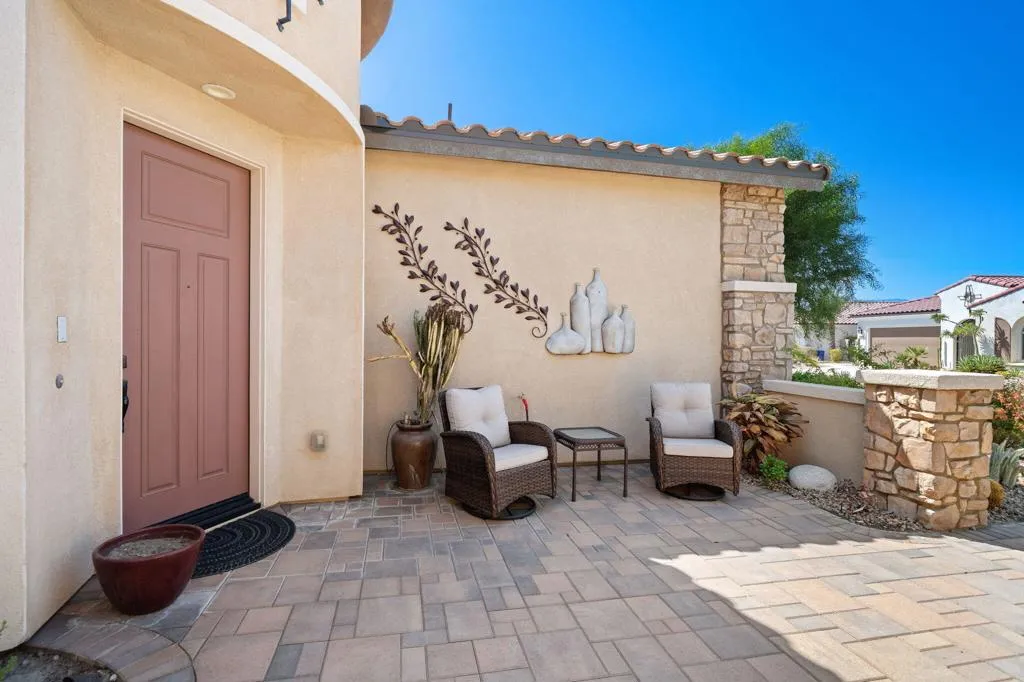6-76-Bordeaux-Rancho-Mirage-MZH-Desert-C