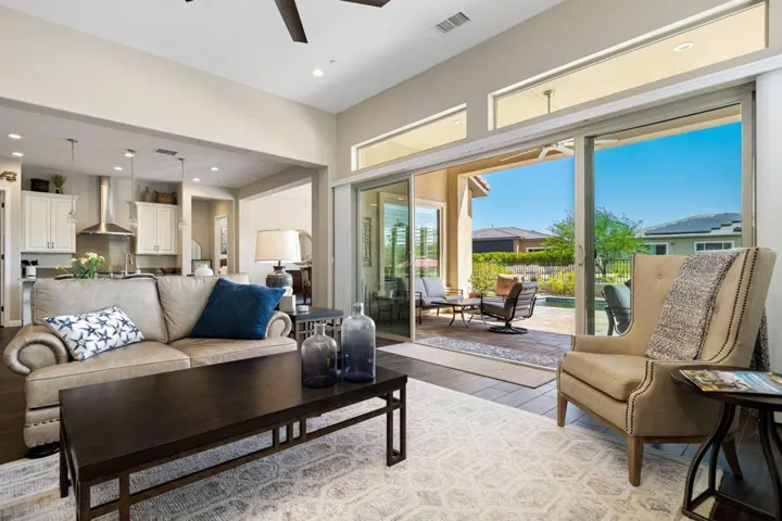 15-76-Bordeaux-Rancho-Mirage-MZH-Desert-