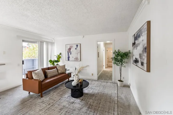 1389 Caminito Gabaldon C, San Diego, California 92108