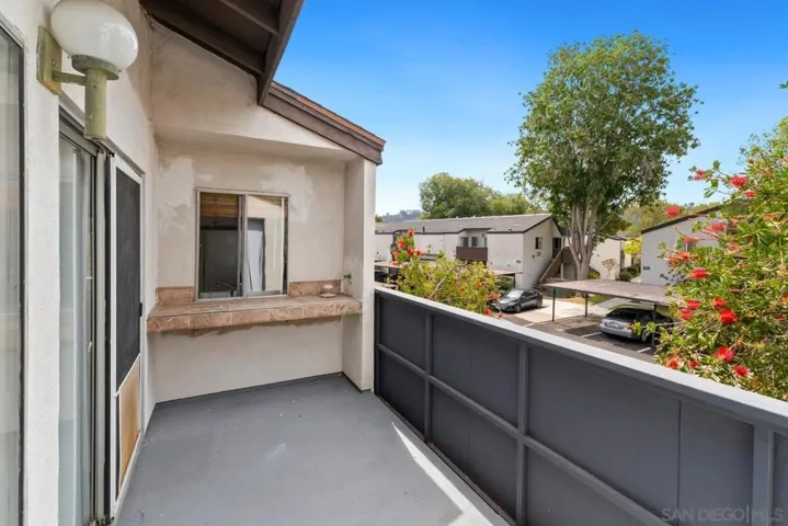 1389 Caminito Gabaldon C, San Diego, California 92108