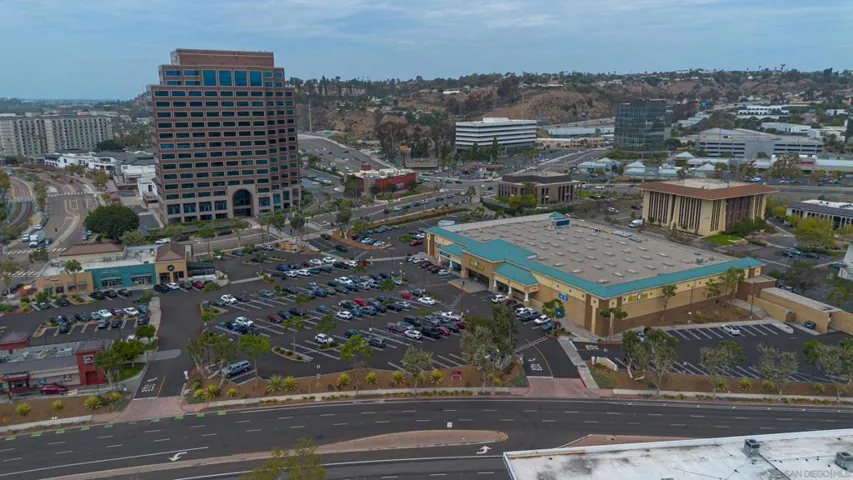 1389 Caminito Gabaldon C, San Diego, California 92108