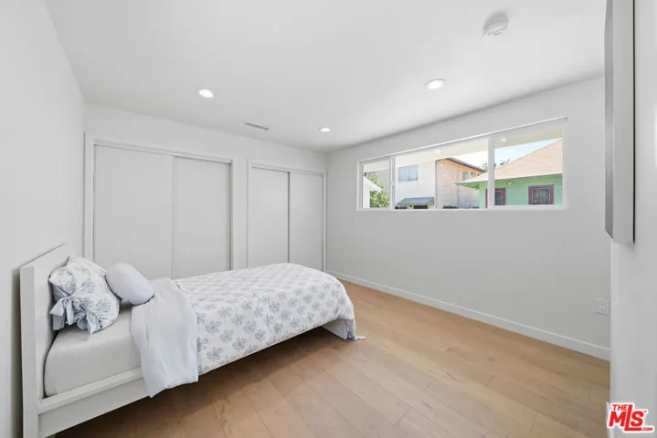 2896 W 14th Street, Los Angeles, California 90006