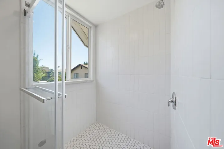 2896 W 14th Street, Los Angeles, California 90006