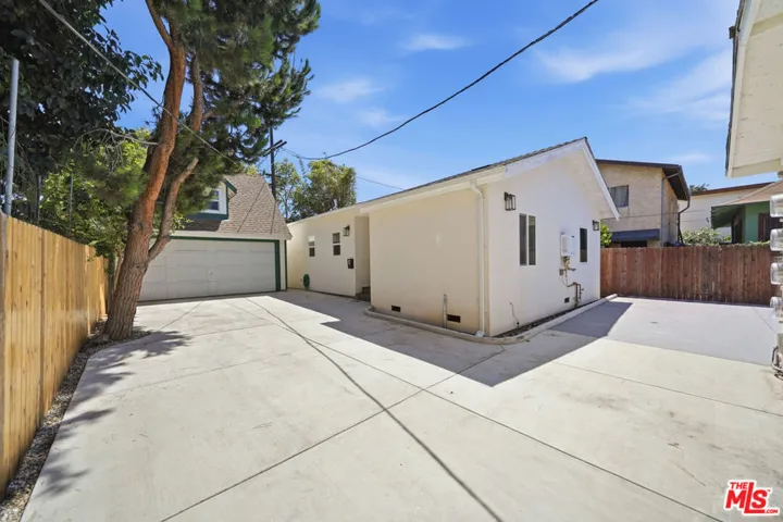 2896 W 14th Street, Los Angeles, California 90006