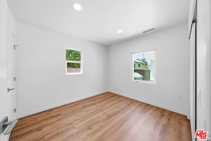 2896 W 14th Street, Los Angeles, California 90006