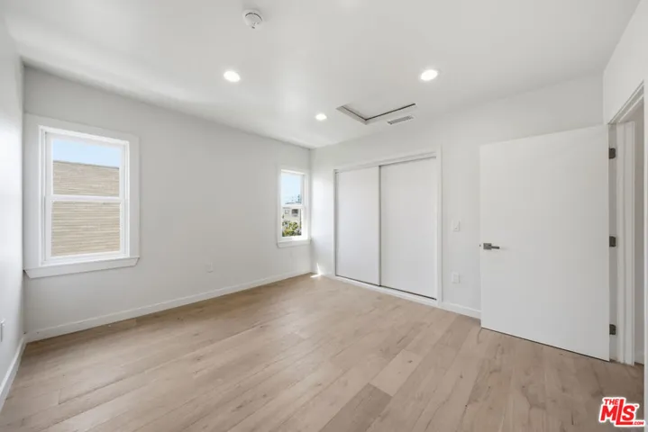 2896 W 14th Street, Los Angeles, California 90006