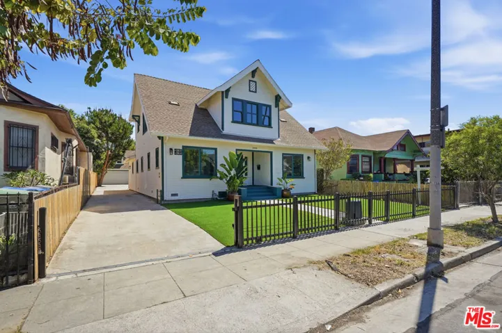 2896 W 14th Street, Los Angeles, California 90006