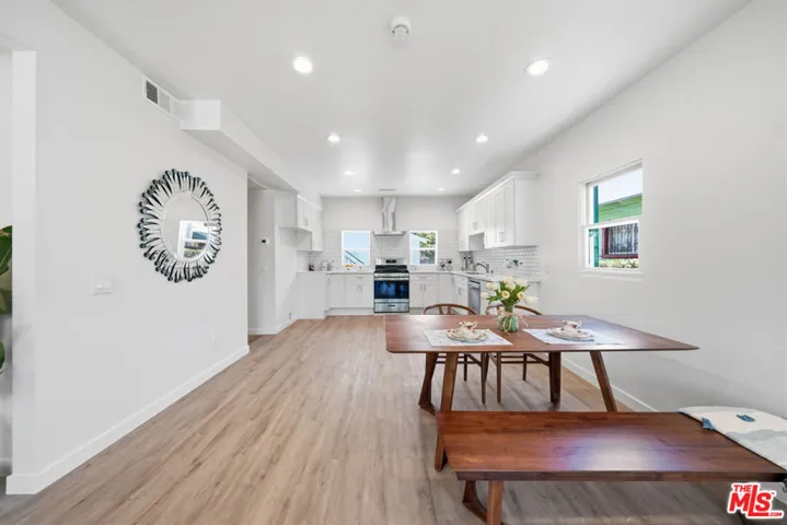 2896 W 14th Street, Los Angeles, California 90006