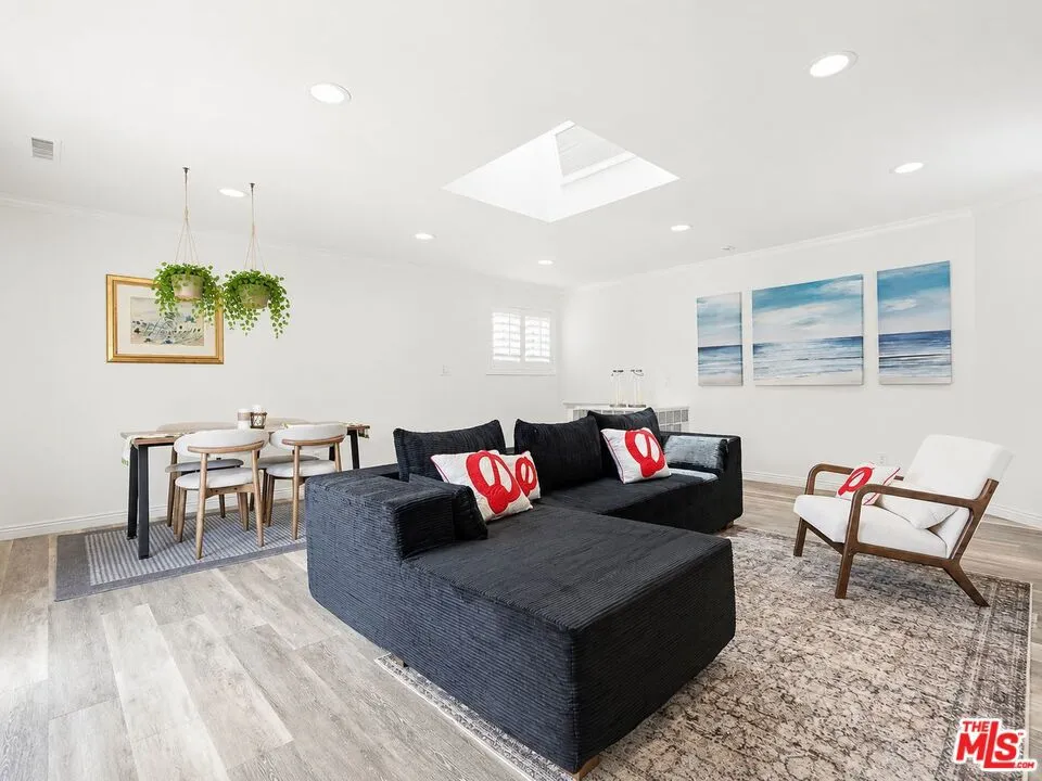 1633 Van Horne Lane, Redondo Beach, California 90278 — photo 4