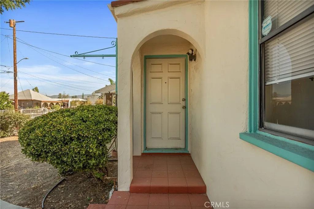 212 11th Street, Redlands, California 92374 — photo 5