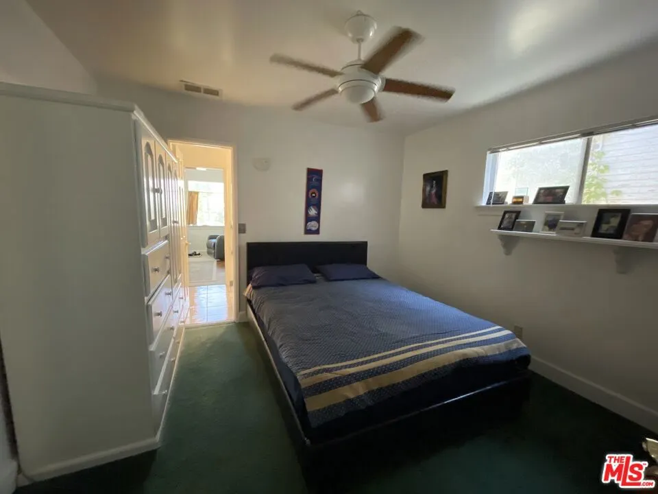 1012 Emerald Street, Redondo Beach, California 90277 — photo 5